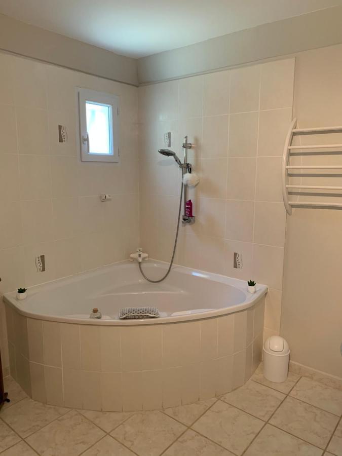 Apartmán Mas Fatinou Aniane Exteriér fotografie